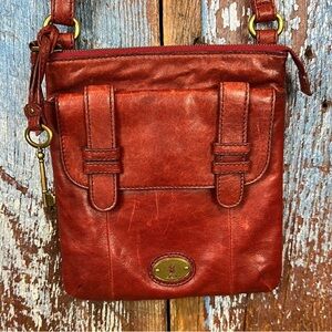 Vintage Fossil Distressed Red Leather Crossbody Bag